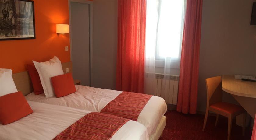 Hotel La Terrasse Fleurie, Logis, Et Restaurant Divonne-les-Bains