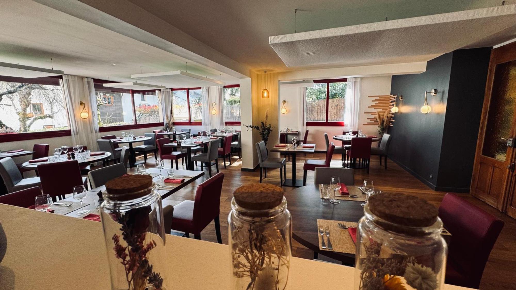 La Terrasse Fleurie, Logis, Et Restaurant 2* Divonne-les-Bains